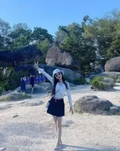 Hòn chống mái sầm sơn hình ảnh tình yêu 
